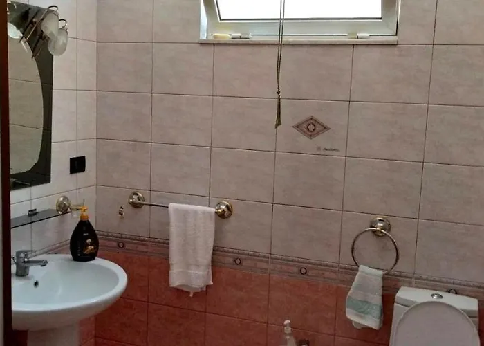 Tahiri 2 * غوليم